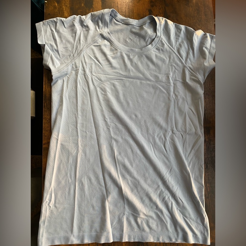 Lululemon Swiftly Tech Short Sleeve Shirt